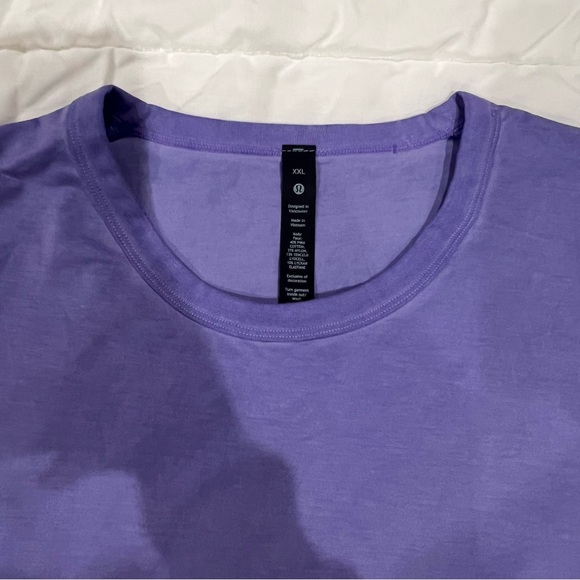lululemon athletica Lavender Short Sleeve Tee - Picture 4 of 6